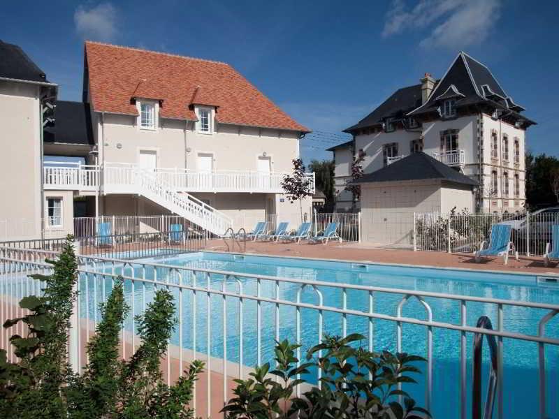 Residence Odalys Le Domaine Des Dunettes Cabourg Exteriér fotografie